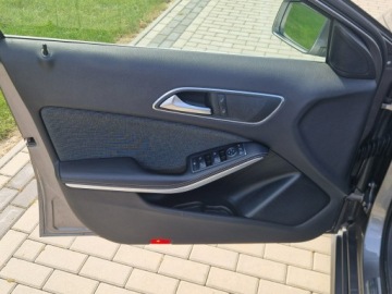 Mercedes Klasa A W176 2013 Mercedes A 180 180cdi 110KM Automat Navi Panorama, zdjęcie 20