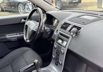 Volvo V50 1.6 DRIVe 109KM 2010 Volvo V50 2010 r. 1.6 Diesel 109KM, zdjęcie 12