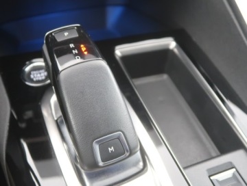 Peugeot 3008 II Crossover Facelifting  1.2 PureTech 130KM 2022 Peugeot 3008 1.2 PureTech, Salon Polska, zdjęcie 12