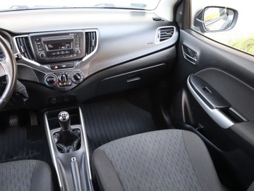 Suzuki Baleno III 1.2 DualJet 90KM 2019 Suzuki Baleno 1.2 DualJet, Salon Polska, zdjęcie 7