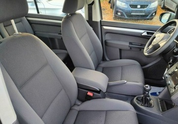 Volkswagen Touran II 1.4 TSI 140KM 2011 Volkswagen Touran Navi Super stan 1.4 Benzyna 140KM, zdjęcie 14