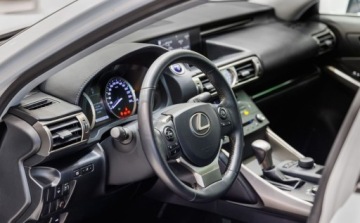Lexus IS III Sedan 300h 223KM 2014 Lexus IS 300h Elite EU6 2.5 Hybryda 223KM, zdjęcie 29