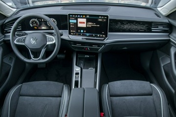 Volkswagen Passat B8 Variant Facelifting 1.5 TSI EVO 150KM 2024 Volkswagen Passat Elegance 1.5 TSI 150 KM DSG,, zdjęcie 16