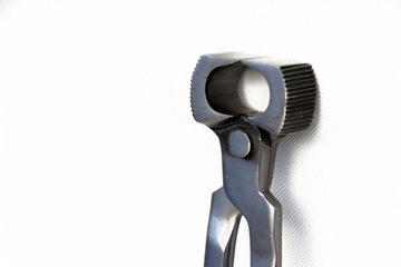 ПРОФЕССИОНАЛЬНЫЕ ЩИПЦЫ ДЛЯ КОРРЕКЦИИ КОПЫТ – 36 СМ