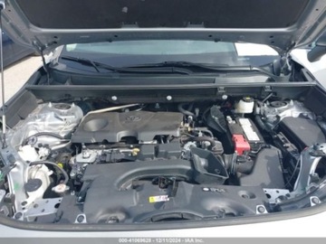 Toyota 2023 Toyota RAV4 2023r., LE, od ubezpieczalni 2.5 Benzyna 203KM, zdjęcie 11