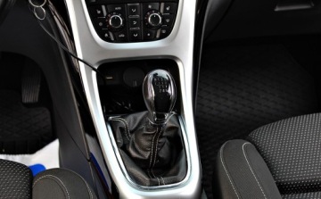 Opel Astra J Sports Tourer 2.0 CDTI ECOTEC 160KM 2011 Opel Astra 2.0 d Bi-xenony Led 1 rok gwarancji w cenie 2.0 Diesel, zdjęcie 19