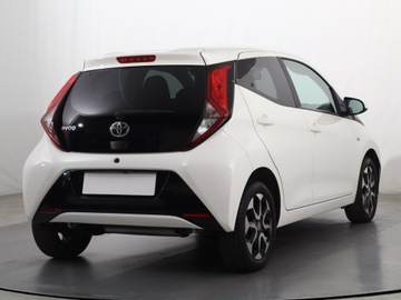 Toyota Aygo II Hatchback 3d Facelifting 1.0 VVT-i 72KM 2019 Toyota Aygo 1.0 VVT-i, Salon Polska, Serwis ASO, zdjęcie 4