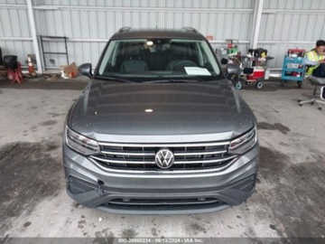 Volkswagen Tiguan II 2024 Volkswagen Tiguan 2024r., 2.0L 2.0 Benzyna 184KM, zdjęcie 6