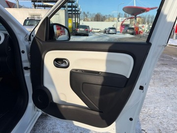 Renault Twingo III Hatchback SCe 70KM 2015 Renault Twingo ZAMIEŃ swoje auto lub zostaw w rozliczeniu Faktura VAT 23%, zdjęcie 14