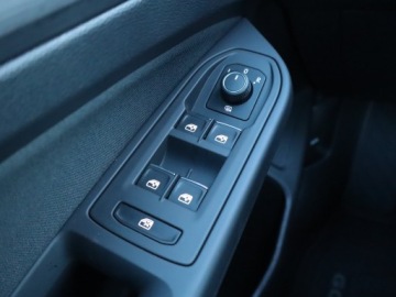 Volkswagen Golf VIII Variant 2.0 TDI 115KM 2022 VW Golf 2.0 TDI, Salon Polska, 1. Właściciel, zdjęcie 15