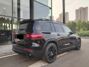 Mercedes GLB SUV AMG 35 2.0 306KM 2025 MERCEDES-BENZ GLB AMG 35 4-Matic Suv 2.0 (306KM) 2025, zdjęcie 3