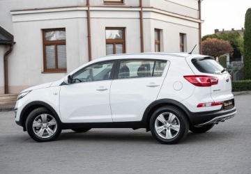 Kia Sportage III SUV 1.6 GDI 135KM 2013 Kia Sportage 1.6 135KM Alu Pdc Navi NOWY ROZRZAD po Serwisie Gwarancjia, zdjęcie 5