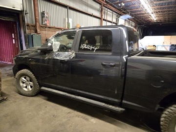 Dodge Ram IV 2015 Dodge Ram Sport 1500 5.7 2015r na części, zdjęcie 8