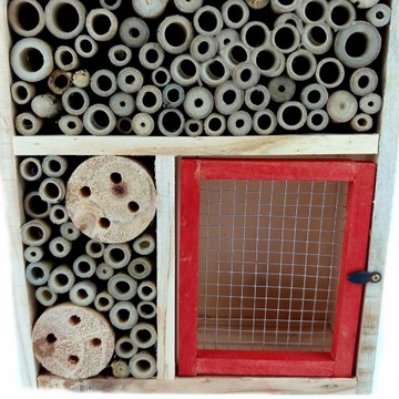 Деревянный домик для насекомых 26х10,5х37,5