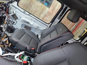 MERCEDES G CLASS 463 LIFT 2018 НОВЫЕ СИДЕНЬЯ