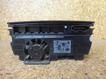 AUDI TT 8J PANEL VENTILACE KLIMATIZACE OHŘÍVAČ VYHŘÍVANÉ SEDADLA 8J0820043