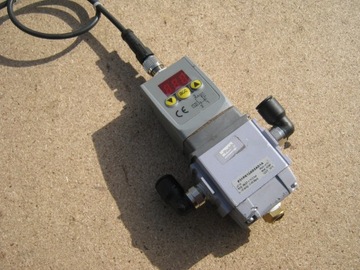 Пропорциональный регулятор давления Parker Hannifin P31PA12AD2AD1A