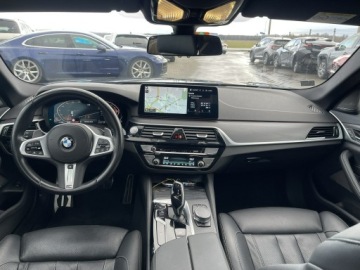 BMW Seria 5 G30-G31 Limuzyna Facelifting 3.0 530d 286KM 2022 BMW 530 Msport Xdrive Skóra Kamera Harman, zdjęcie 9