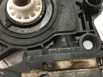 MERCEDES W220 MOTOREK OKNO PRAVÝ PŘEDNÍ
