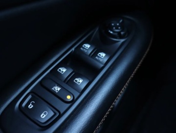 Jeep Compass II SUV 1.4 Multiair 170KM 2018 Jeep Compass 1.4 MultiAir, Salon Polska, zdjęcie 7