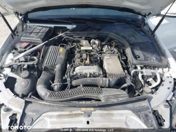 Mercedes Klasa C W205 2018 Mercedes-Benz Klasa C Mercedes-Benz Klasa C 300 9G-TRONIC AMG Line 2.0, zdjęcie 8