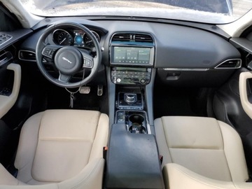 Jaguar F-Pace 2019 Jaguar F-Pace JAGUAR F-PACE PREMIUM, 2019r., 4..., zdjęcie 6