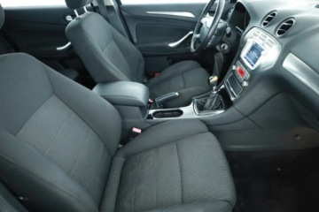 Ford Mondeo IV Kombi 2.0 Duratorq TDCi DPF 140KM 2009 Ford Mondeo 2.0 TDCi, Klima, Klimatronic, zdjęcie 5