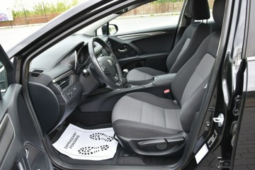 Toyota Avensis III Sedan Facelifting 2015 1.6 Valvematic 132KM 2015 Toyota Avensis 1.6 132KM 2015r. lift SALON climatr, zdjęcie 20