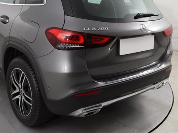 Mercedes GLA II Off-roader 1.3 200 163KM 2020 Mercedes GLA GLA 200, Salon Polska, Serwis ASO, zdjęcie 21