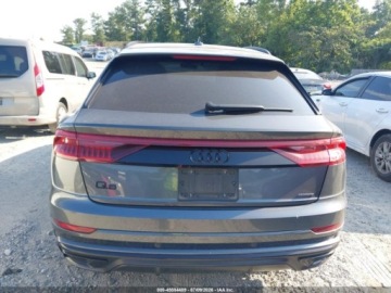 Audi Q8 2021 Audi Q8 Prestige 55 Tfsi Quattro Tiptronic 2021 3.0 Benzyna 335KM, zdjęcie 3