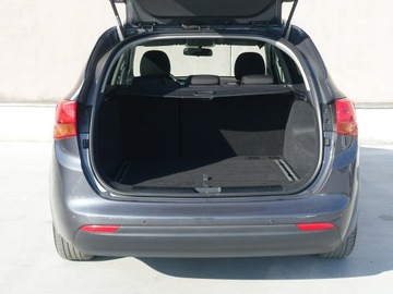 Kia Ceed II Kombi 1.6 GDI 135KM 2012 Kia Cee'd 1.6 Ben.135KM//Ledy/Czujniki, zdjęcie 23