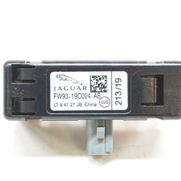 FW93-19C024-AB ZESILOVAČ ANTÉNNÍ 2.0 D AWD 110 2020 JAGUAR E-PACE (X540)