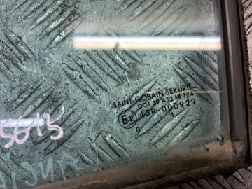 LANCIA PHEDRA SKLO (OKNO) TROJŮHELNÍK LEVÝ PŘEDNÍ