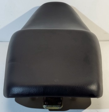 Сиденье скамейка 5DM247301000 Yamaha Fazer FZS 600 1998 - 2003r
