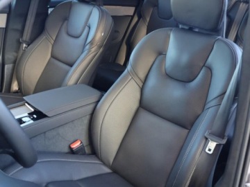 Volvo XC90 II 2026 VOLVO XC90 B5 B AWD Ultra Bright 7os Suv 2.0 (250KM) 2026, zdjęcie 4