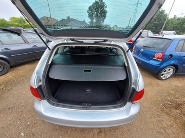 Volkswagen Golf VI Variant 1.6 TDI-CR DPF BlueMotion 105KM 2011 Volkswagen Golf Wersja Style Klimatronik, zdjęcie 22