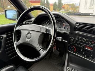 BMW Seria 3 E30 Cabrio 318 i 113KM 1992 BMW 318 1.8 113KM 93tys.km. z DE Oryginalny, zdjęcie 32