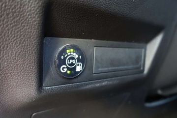 Renault Captur II Crossover 1.0 TCe 90KM 2022 Renault Captur LPG Hak Tempomat CarPlayAA Czujniki park. Grzana kier, zdjęcie 17