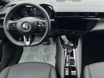 Alfa Romeo Junior SUV 1.2 Hybrid 145KM 2026 ALFA ROMEO Junior Ibrida Suv 1.2 (145KM) 2026, zdjęcie 11