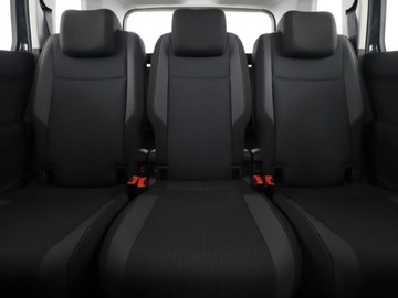 Volkswagen Touran III 1.2 TSI 110KM 2017 Volkswagen Touran navigacja klimatyzacja grzane, zdjęcie 17