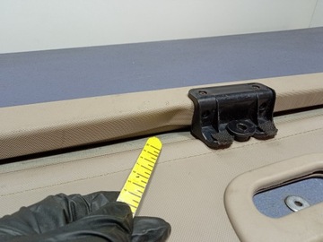 KIA SORENTO I ROLETA KUFRU ZADNÍ