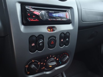 Dacia Duster I SUV 1.6 16V 105KM 2013 Dacia Duster 1.6 16V, Klima, zdjęcie 11