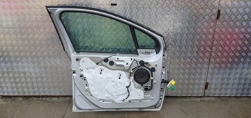 DVEŘE LEVÉ PŘEDNÍ PEUGEOT 208 12-19 LAK EZRC