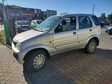 Daihatsu Terios I Standard 1.3 i 16V 4WD 86KM 2003 Daihatsu Terios 1.3i 16V 85KM 4x4 Klimatyzacja, zdjęcie 8