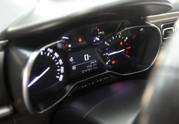 Citroen C3 III Hatchback 1.2 PureTech 82KM 2019 Citroen C3 Polski salon_1.2 benzyna 83 KM_ 1.2 Benzyna 82KM, zdjęcie 14