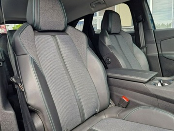 Peugeot 3008 II Plug-In Hybrid Facelifting 1.6 HYBRID 225KM 2021 Peugeot 3008 hybrid, zdjęcie 21