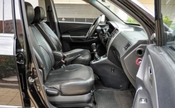 Hyundai Tucson I SUV 2.0 CRDi 140KM 2007 Hyundai Tucson 2,0CRDi (140KM) Skory Bezwypadkowy 2.0 Diesel 140KM, zdjęcie 10