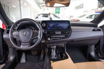 Lexus ES VII (XV70) 2024 Lexus ES 300h Business Edition 2.5 Benzyna 218KM, zdjęcie 5