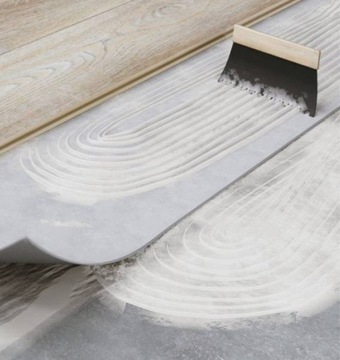 Multiprotec 1000 GLUE M-Base пол ДО 7м2