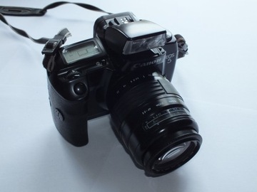 Canon EOS 5 с кварцевым календарем + зум-объектив Sigma AF-B II 55–200 мм 1:4–5,6